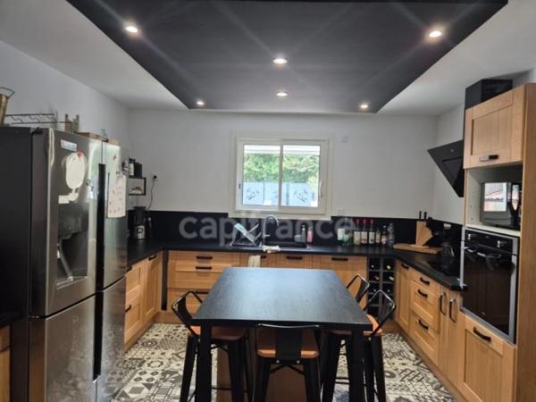 Maison à vendre 5 pièces ALES (30)