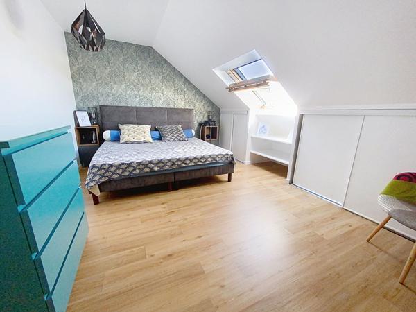 Maison à vendre à Saint Avertin - 5 chambres avec piscine