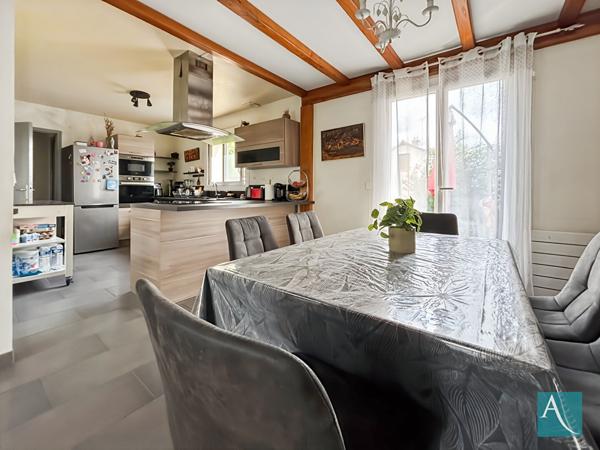 MAISON TRADITIONNELLE ? BREUILLET ? 3 CHAMBRES ? SOUS-SOL TOTAL