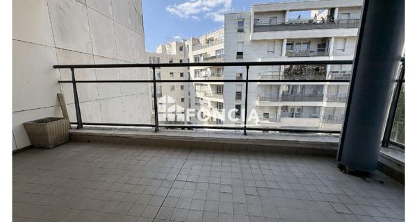 Location Appartement 2 pièces 49.81 m² - Suresnes 92150