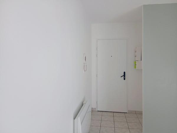À vendre - T3, 3 pièces situé à Charvieu-Chavagneux (38230)