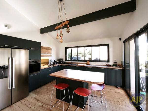 Vente maison Lanton : 950 000 € - AJP Immobilier Andernos les Bains