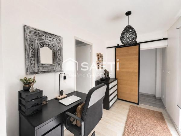 Maison ancienne avec beaux volumes