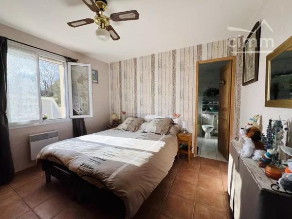 Votre agence CIMM vous présente cette belle villa de plain pied avec belles prestations sans aucun travaux à prévoir.