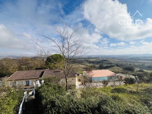 Votre agence CIMM vous présente cette belle villa de plain pied avec belles prestations sans aucun travaux à prévoir.