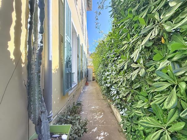 Villefranche sur Mer 3 pièces 56m2 avec garage et cave procher mer