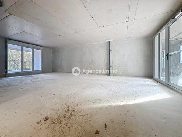 À vendre - Commerce de services situé à Flassans-sur-Issole (83340)