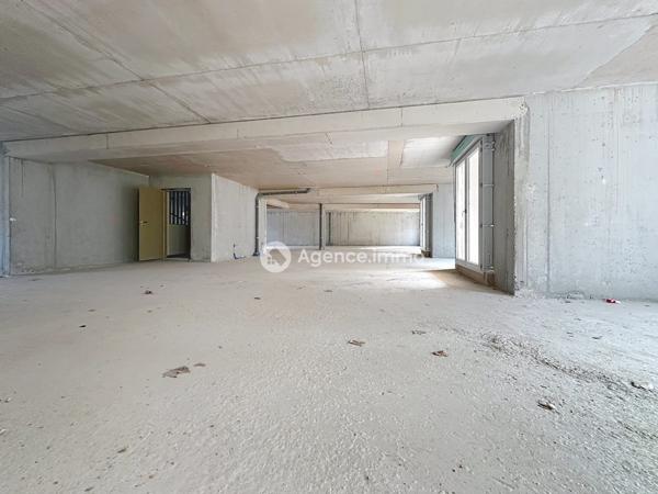 À vendre - Autres commerces situé à Flassans-sur-Issole (83340)
