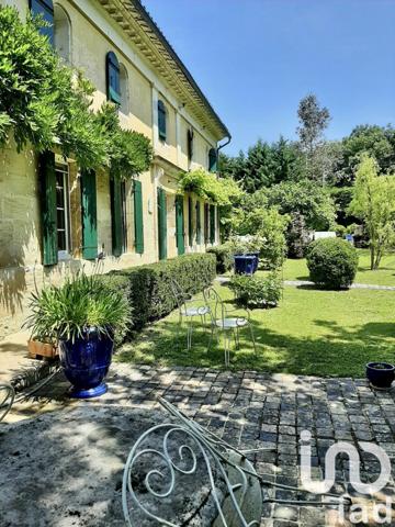 Maison rustique 10 pièces de 300 m² à Libourne (33500)