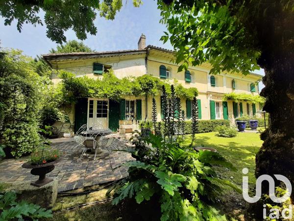 Maison rustique 10 pièces de 300 m² à Libourne (33500)