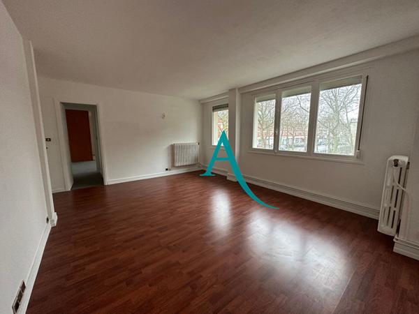 Votre agence l'Adresse vous propose un appartement T2/3 secteur des Halles