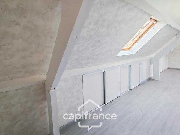 Maison à vendre 7 pièces BESSE SUR BRAYE (72) - terrain de 4036 m² -