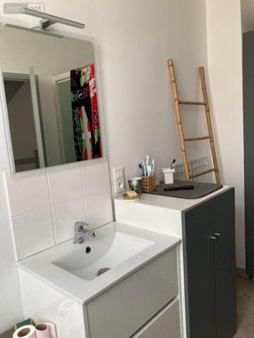 Maison à louer à Merville dans le Nord (59660), ref : CLOC139