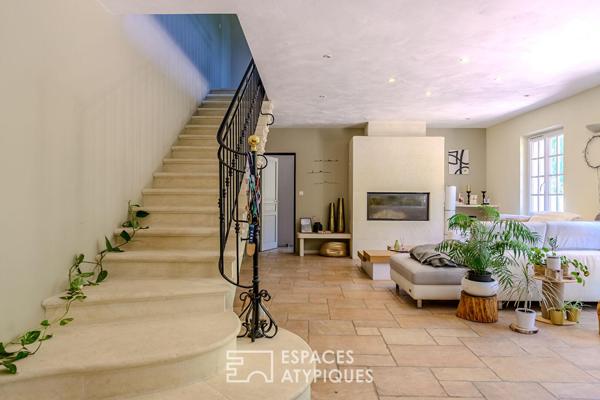 Elégante Bastide avec piscine et dépendance à Pélissanne