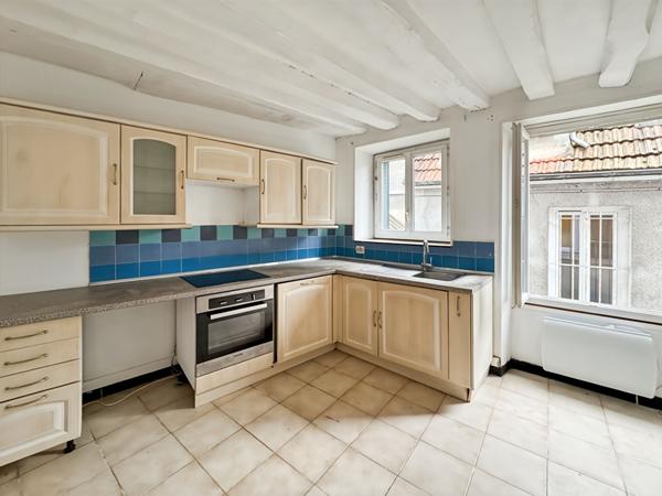 APPARTEMENT ATYPIQUE EN DUPLEX CENTRE-VILLE