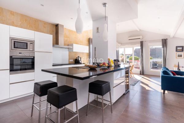 Exceptionnel toit-terrasse de 152 m² + 110 m² d’extérieur