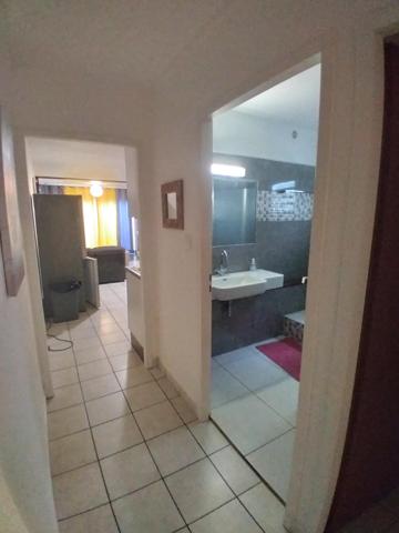 Appartement T2/T3 de 57 m² Saint Gilles les Bains (prox. Roches Noires)