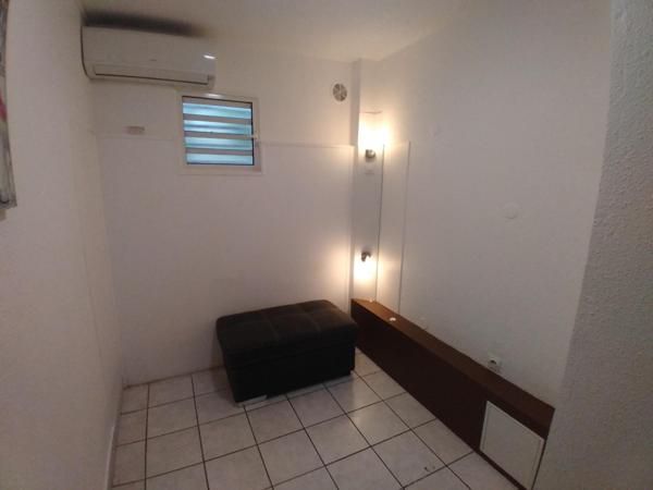 Appartement T2/T3 de 57 m² Saint Gilles les Bains (prox. Roches Noires)