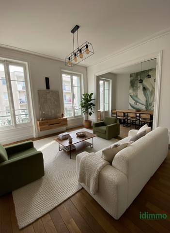 Exceptionnel T3 de Caractère lumineux avec balcons, espaces caves et greniers- Plein Centre-Ville Anno Annonay (07100)