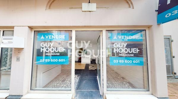 Local DISPONIBLE CENTRE-VILLE!