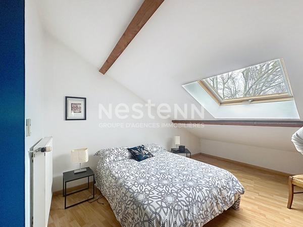 Appartement triplex avec 3 chambres, un bureau et un jardin - 69500 BRON