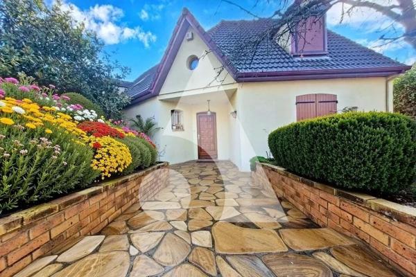 Maison 8 pièces 150 m2