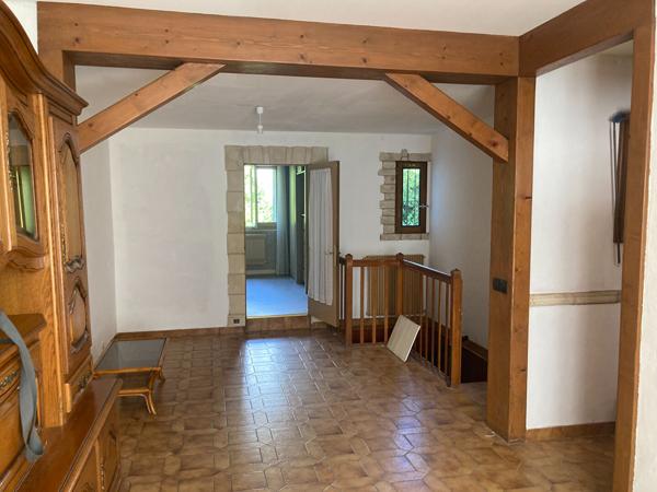 souplex de 65 m² proche métro Ecole vétérinaire avec deux caves