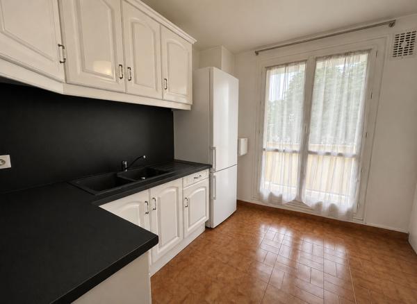 Appartement F3 lumineux avec cave. Résidence Chanteclair à Brou-sur-Chantereine