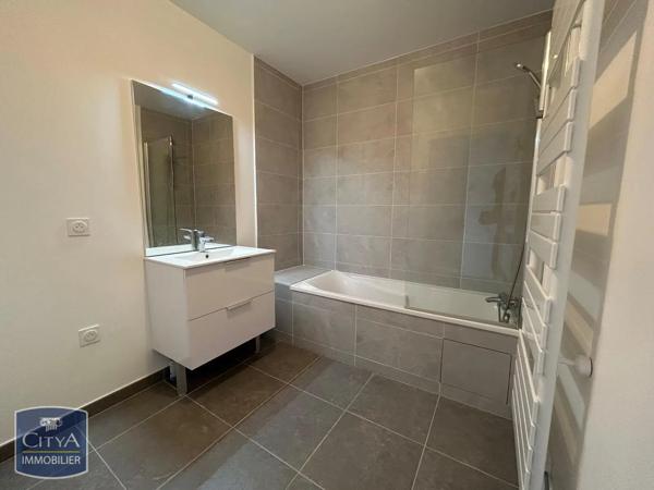 Appartement à louer 3 pièces 66.23m² Alfortville (94140)