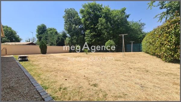 Maison à Moncoutant-sur-Sèvre, 79320 - 10 pièces 173m²