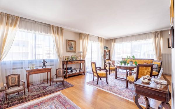 Appartement à vendre    5 pièces • 145 m2 Lyon 6