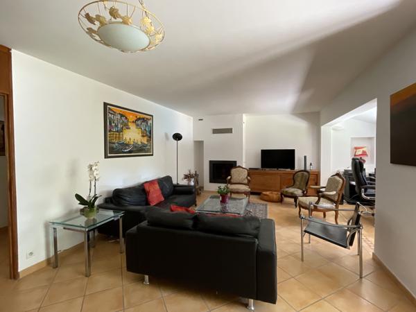 Maison 7 pièces - 250 m² Bien prestige