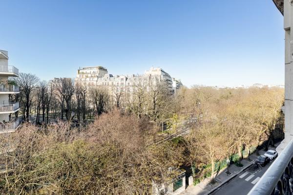Appartement Paris 16 e - BEAUSÉJOUR