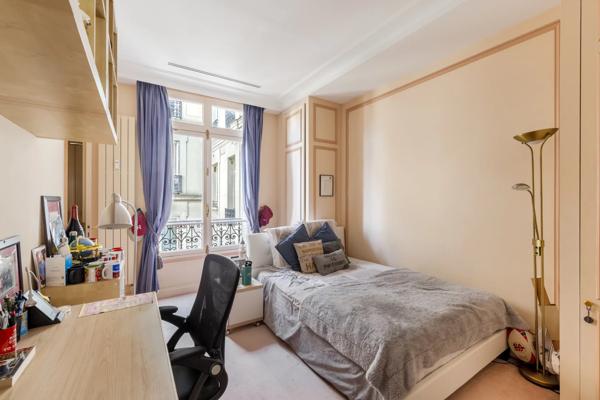 Appartement Paris 16 e - BEAUSÉJOUR