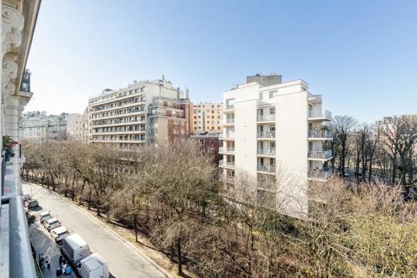 Appartement Paris 16 e - BEAUSÉJOUR