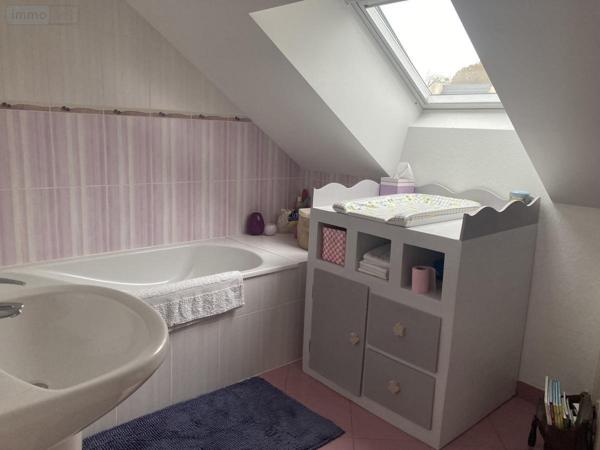 Maison à vendre à Martigné-sur-Mayenne en Mayenne (53470), ref : 53007-2164