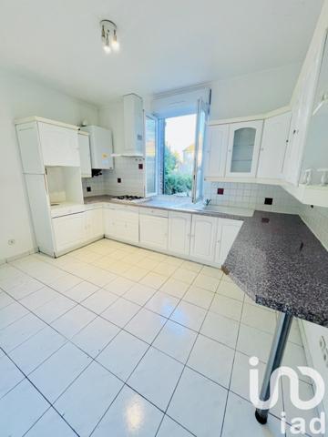Maison à vendre 4 pièces 75 m² Creil