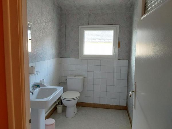 Maison Rostrenen 6 pièce(s) 150 m2