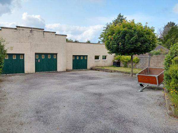 Maison Rostrenen 6 pièce(s) 150 m2