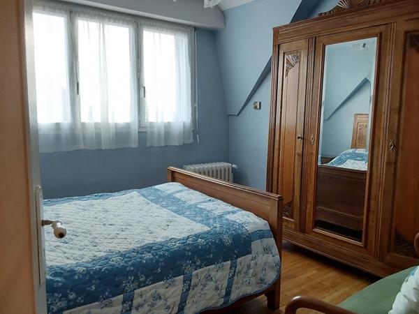 Maison Rostrenen 6 pièce(s) 150 m2