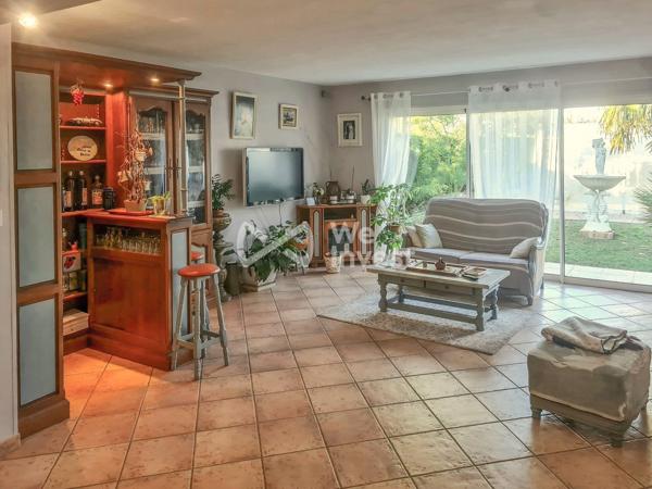 Propriété familiale avec grandes dépendances