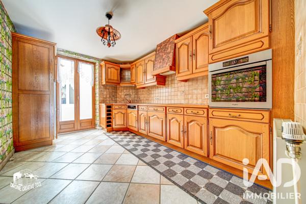 Maison à vendre 6 pièces 227 m² Maron