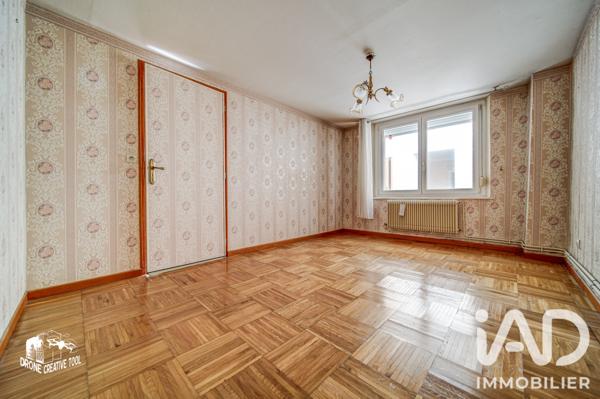Maison à vendre 6 pièces 227 m² Maron