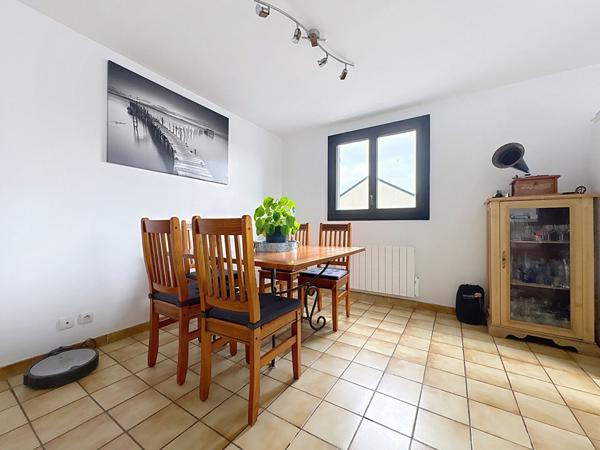 À vendre à ANETZ : Ensemble immobilier de deux appartements + garages - idéal investisseur