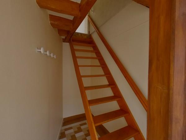 Location Appartement 2 pièces-1ER ETAGE - Contres (41700) - CALME