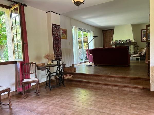 Maison à vendre |  Figeac |  6 pièces | 143 m²