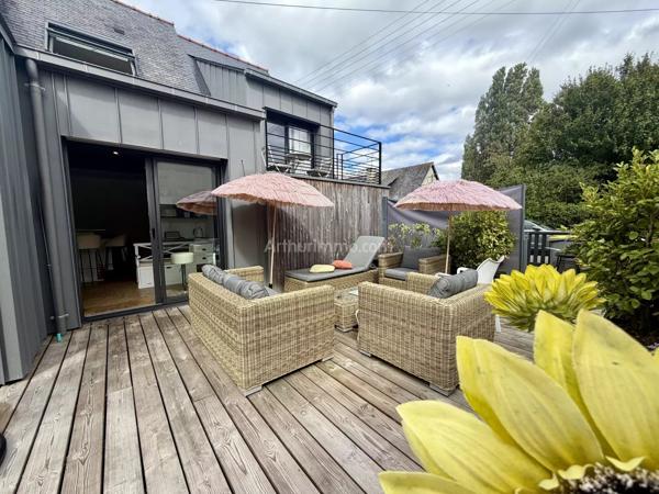 Vente                                                      Maison
                        
                     7 pièces                      122 m2                     à Dinan