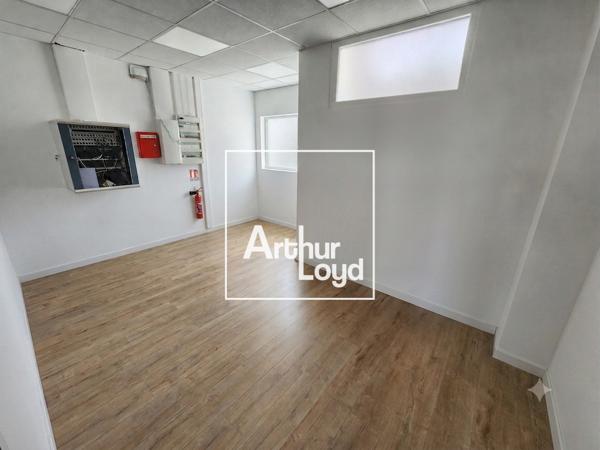 Location de bureaux 266 m2 à Belfort avec accès PMR