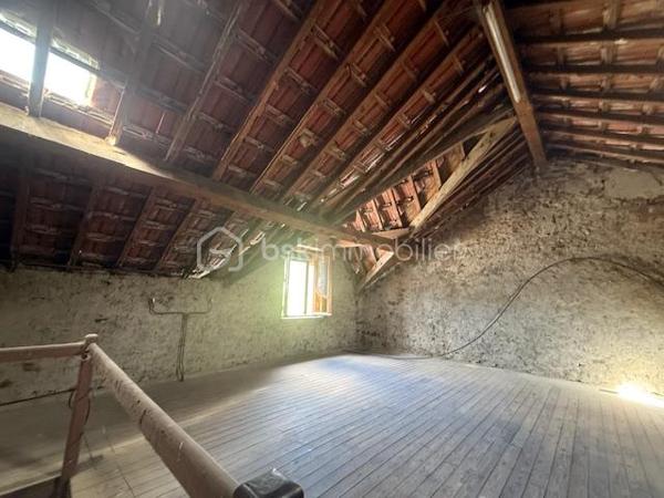 Maison de village de 90 m²