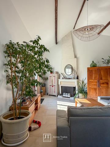 Maison 4 pièce(s) 3 chambre(s) 143 m²